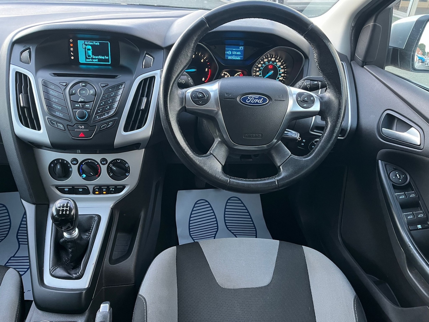 Used Ford Focus 2014 for sale - 76666214: Photo 15