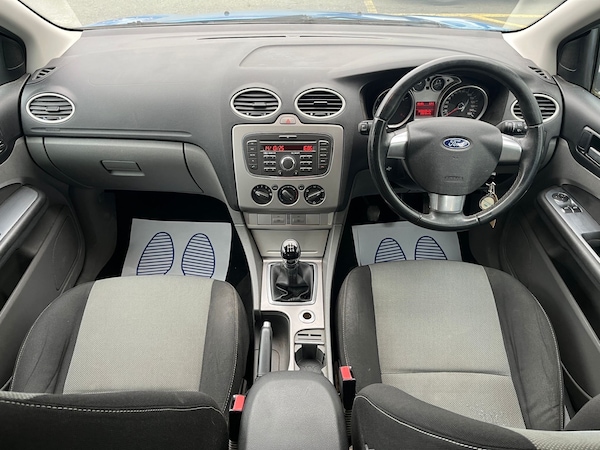 Used Ford Focus 2010 for sale - 76314037: Photo 15
