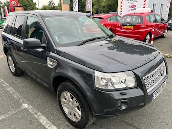 Used Land Rover Freelander 2010 for sale - 76149784: Photo