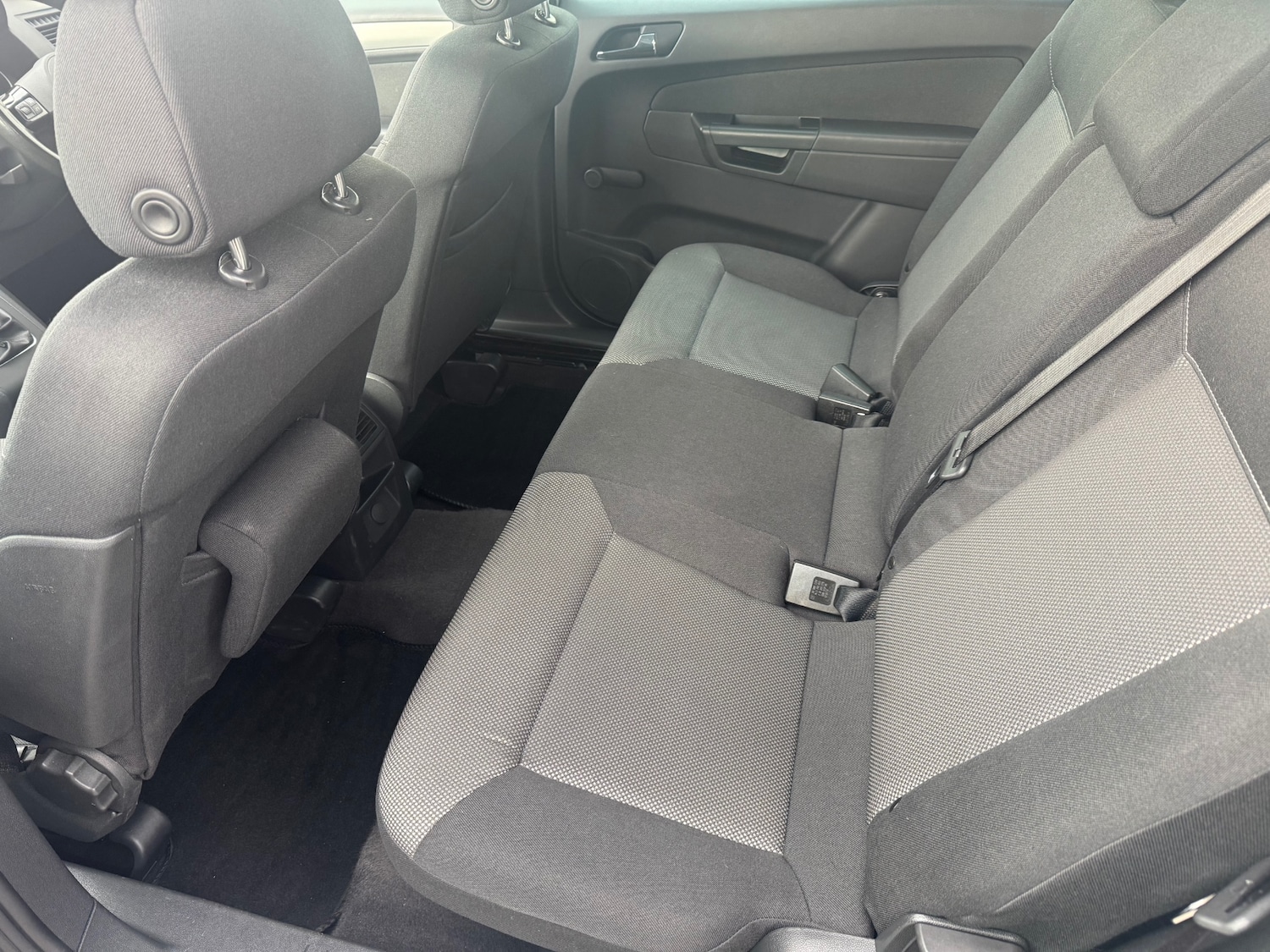 Used Vauxhall Zafira 2013 for sale - 76494227: Photo 13