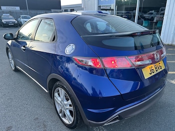 Used Honda Civic 2010 for sale - 78460911: Photo