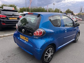 Used Toyota AYGO 2009 for sale - 75406463: Photo