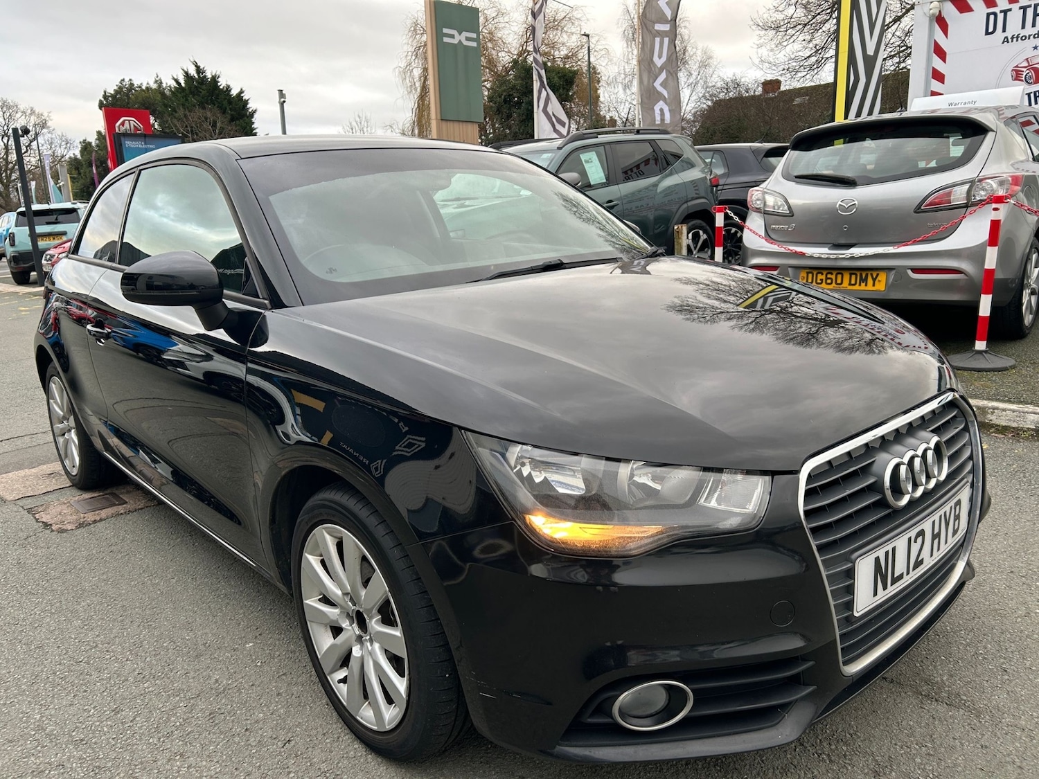 Used Audi A1 2012 for sale - 77289368: Photo 2