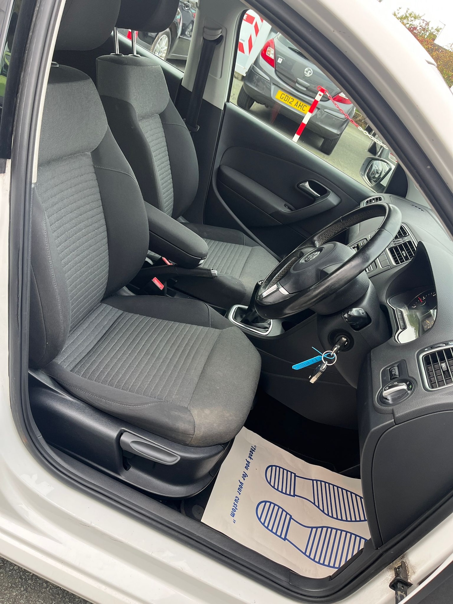 Used Volkswagen Polo 2010 for sale - 76418556: Photo 10