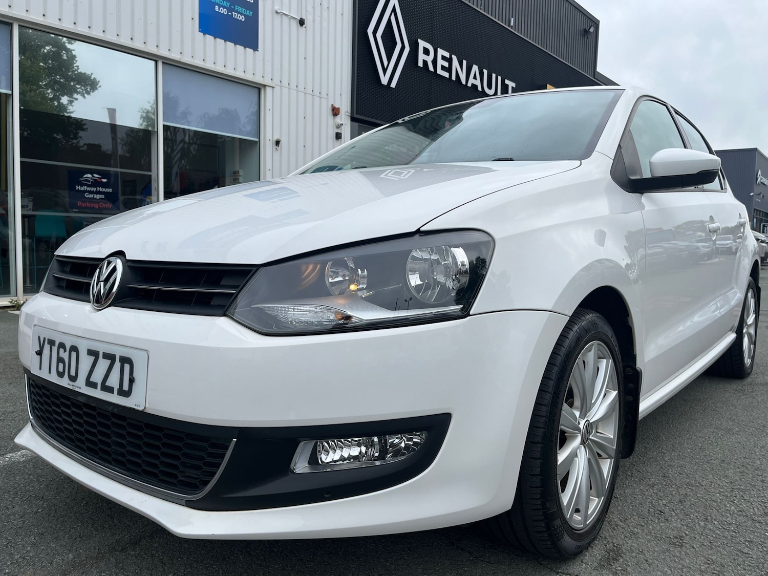 Used Volkswagen Polo 2010 for sale - 76418556: Photo 7