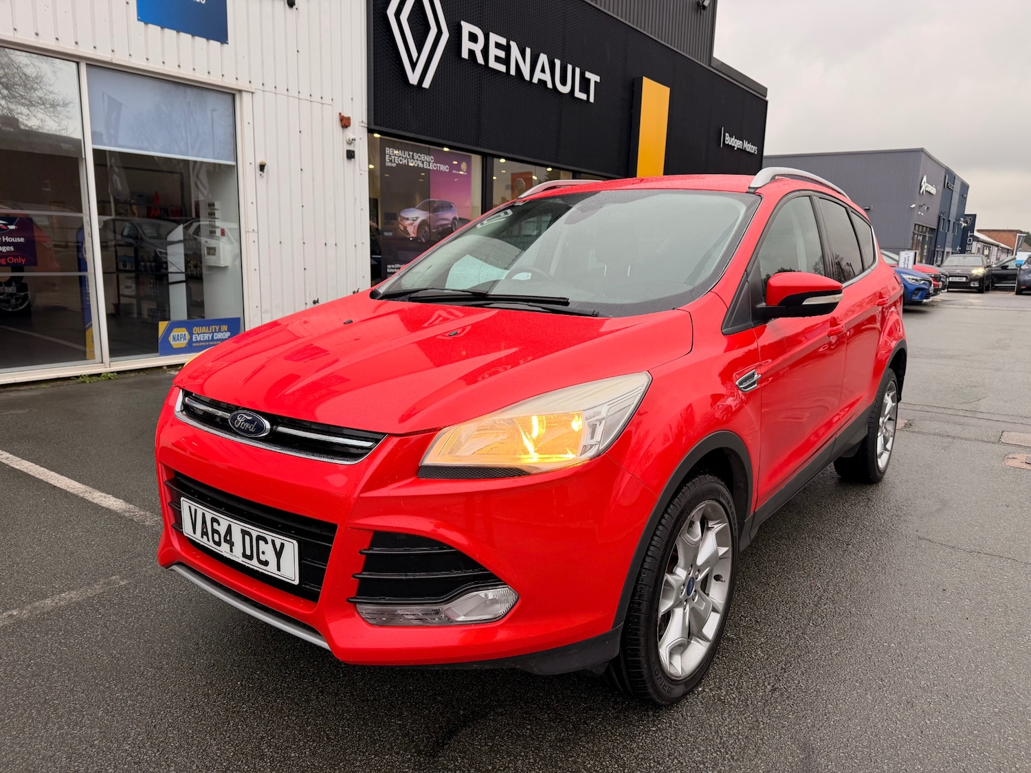 Used Ford Kuga 2014 for sale - 77704395: Photo 1