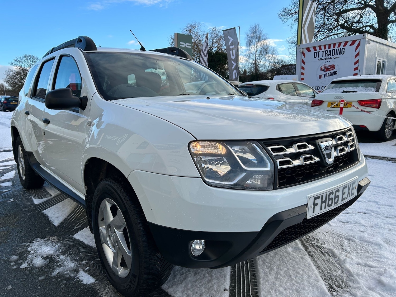 Used Dacia Duster 2016 for sale - 77136614: Photo 2