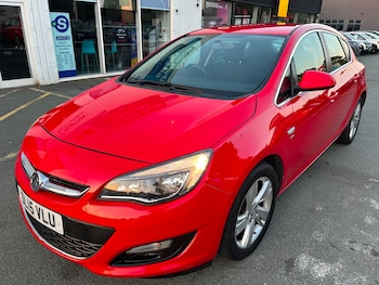 Used Vauxhall Astra 2015 for sale - 79242259: Photo