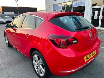 Used Vauxhall Astra 2015 for sale - 79242259: Photo