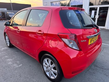 Used Toyota Yaris 2012 for sale - 78742068: Photo