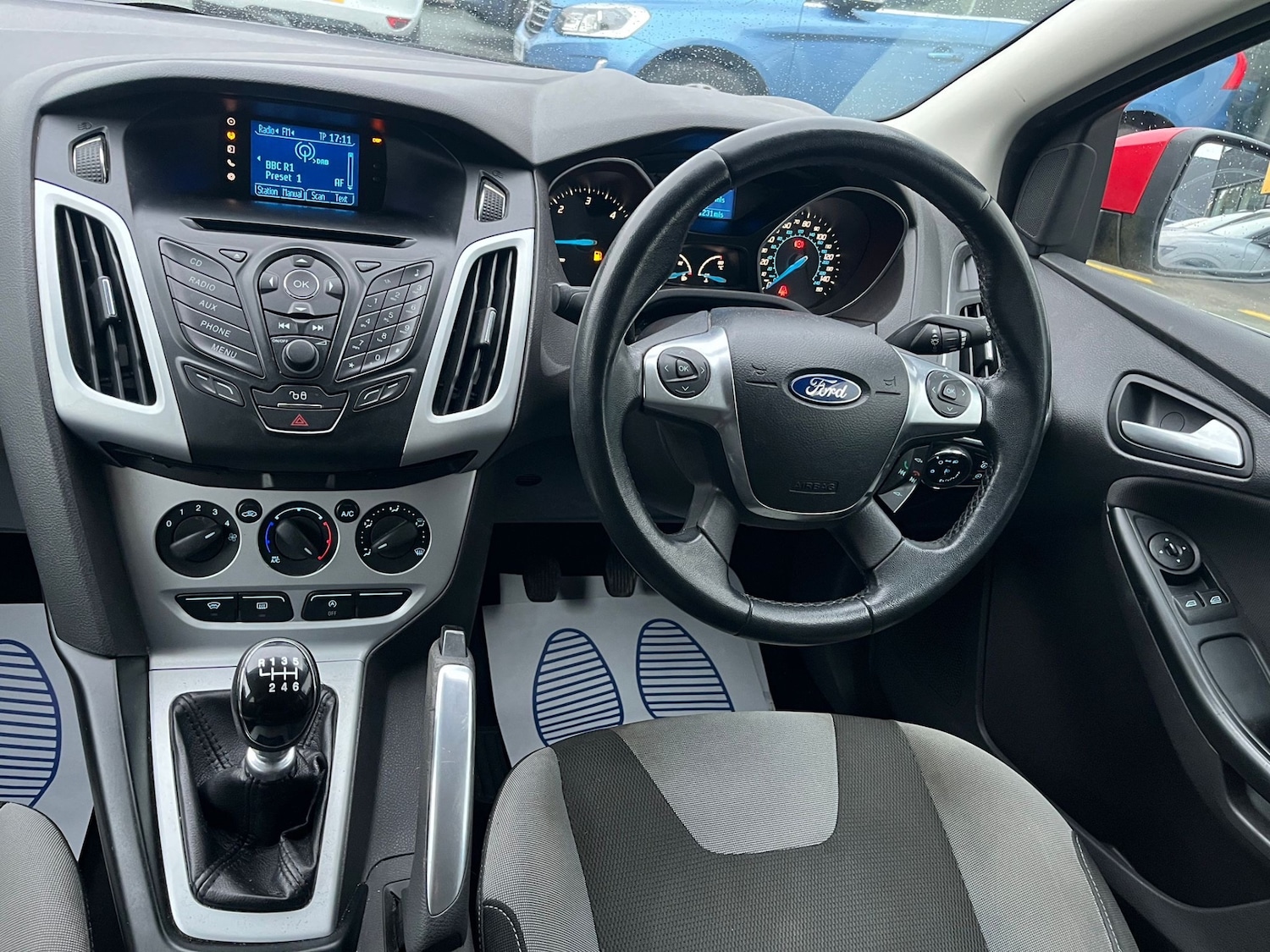 Used Ford Focus 2011 for sale - 76497202: Photo 14