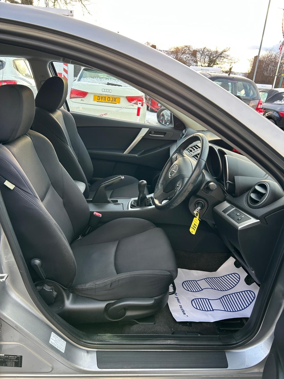 Used Mazda Mazda3 2010 for sale - 77118842: Photo 13