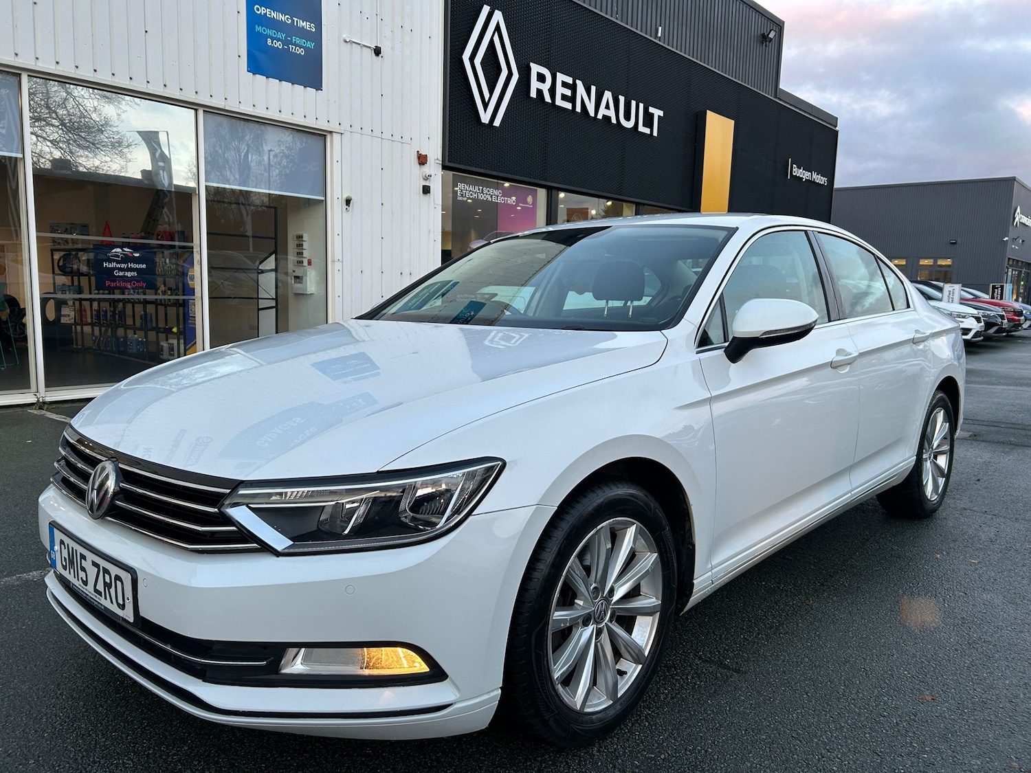 Used Volkswagen Passat 2015 for sale - 76897327: Photo 1