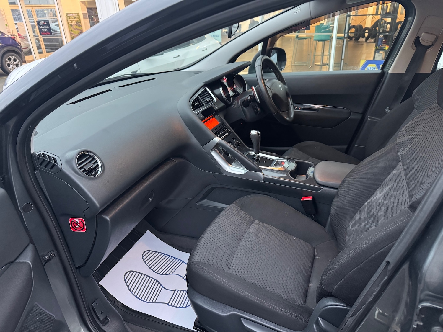 Used Peugeot 3008 2011 for sale - 76741588: Photo 12