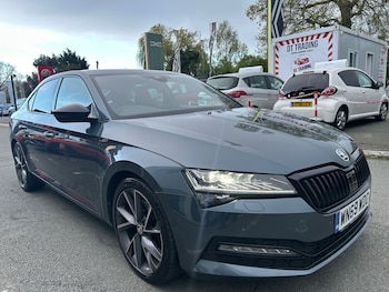 Used Skoda Superb 2019 for sale - 78216217: Photo