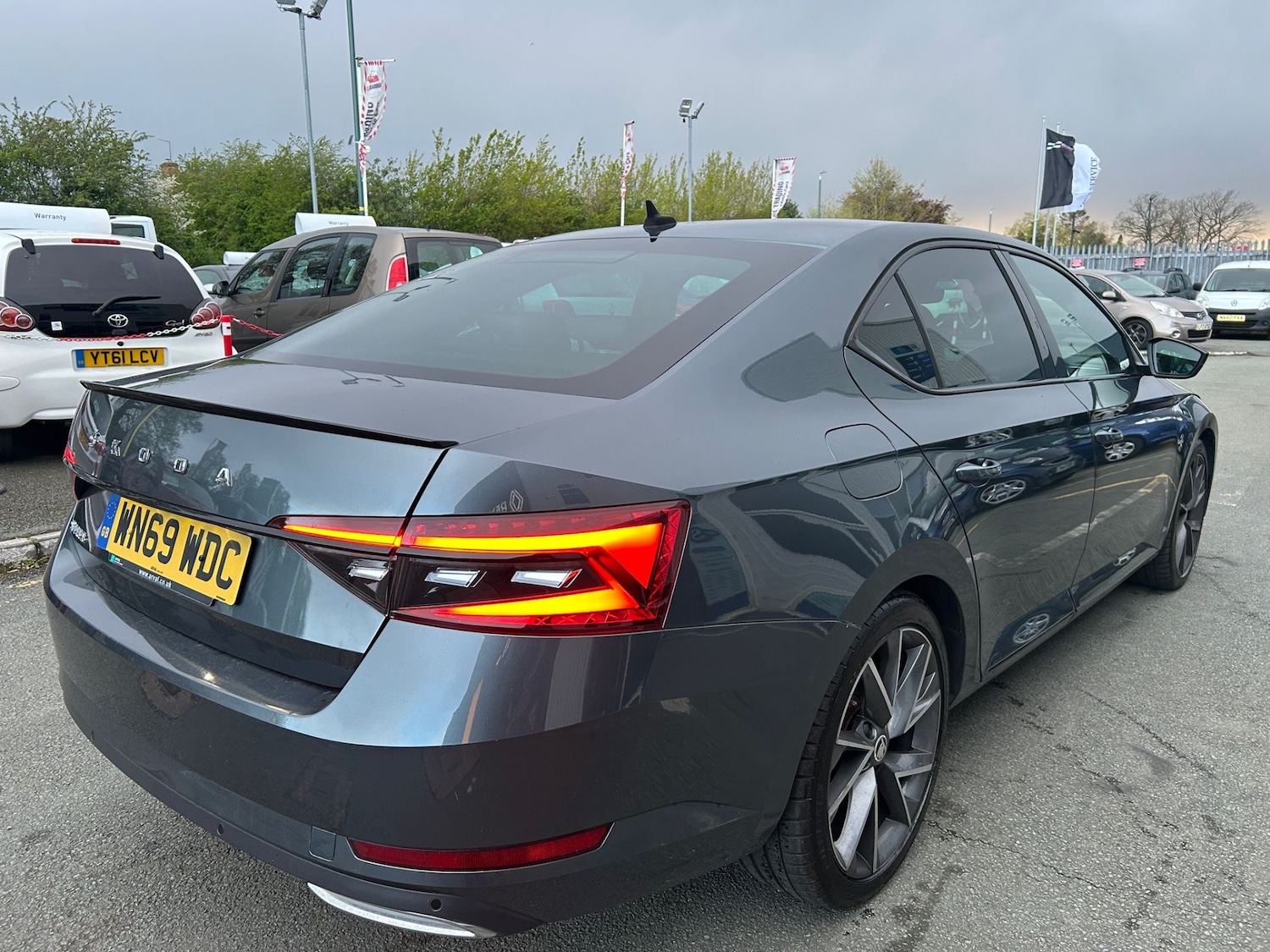 Used Skoda Superb 2019 for sale - 78216217: Photo 3