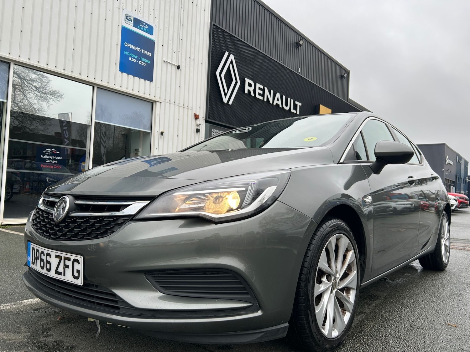 Used Vauxhall Astra 2016 for sale - 77052132: Photo 8