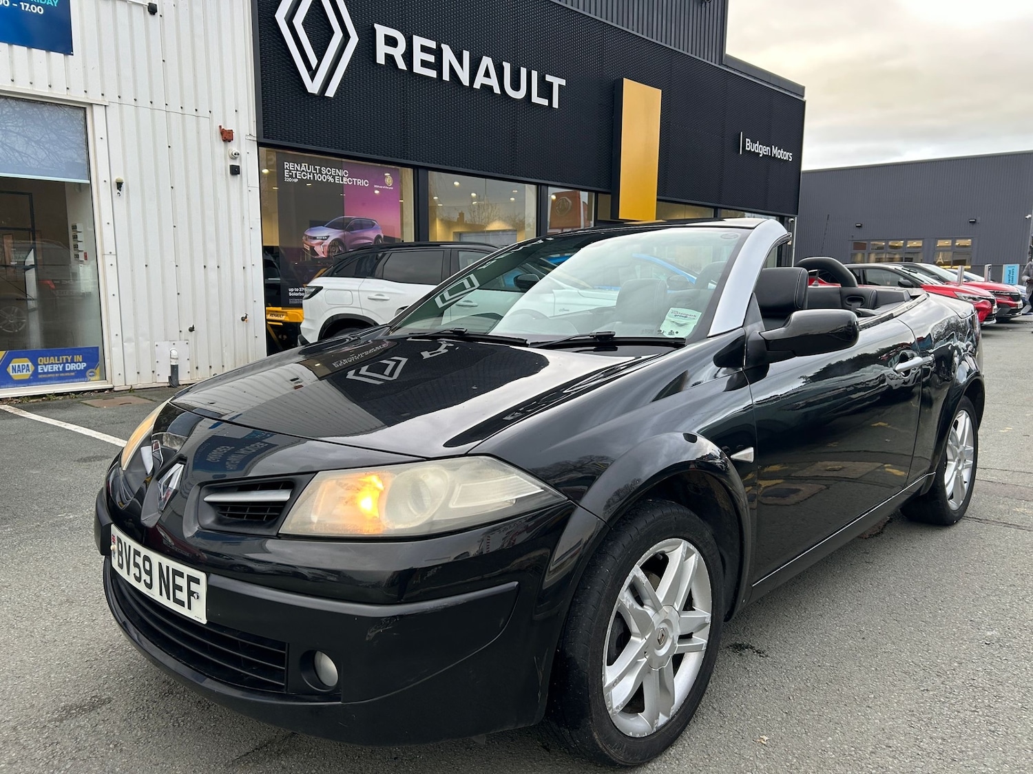 Used Renault Megane 2009 for sale - 77289315: Photo 1