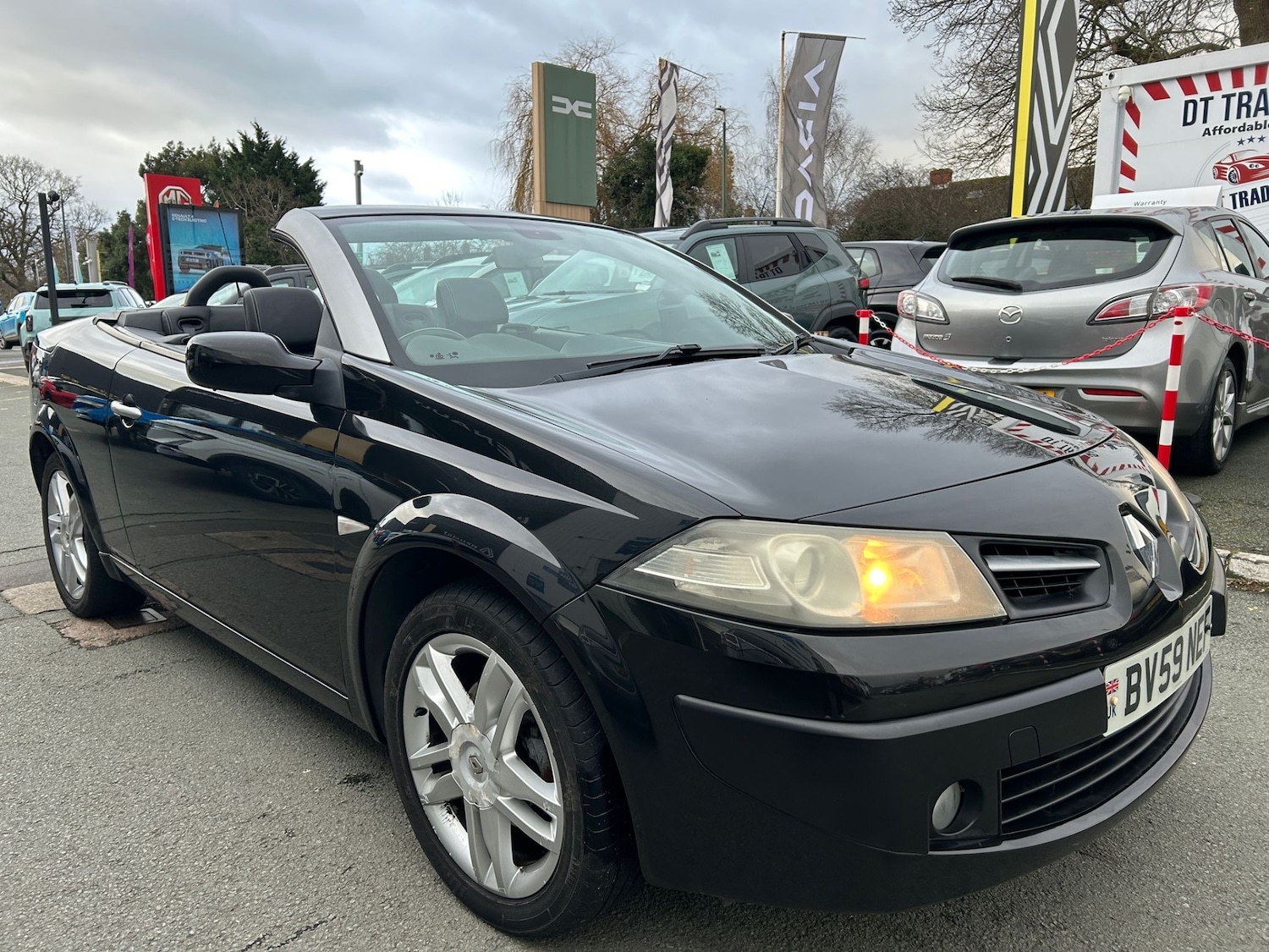 Used Renault Megane 2009 for sale - 77289315: Photo 2