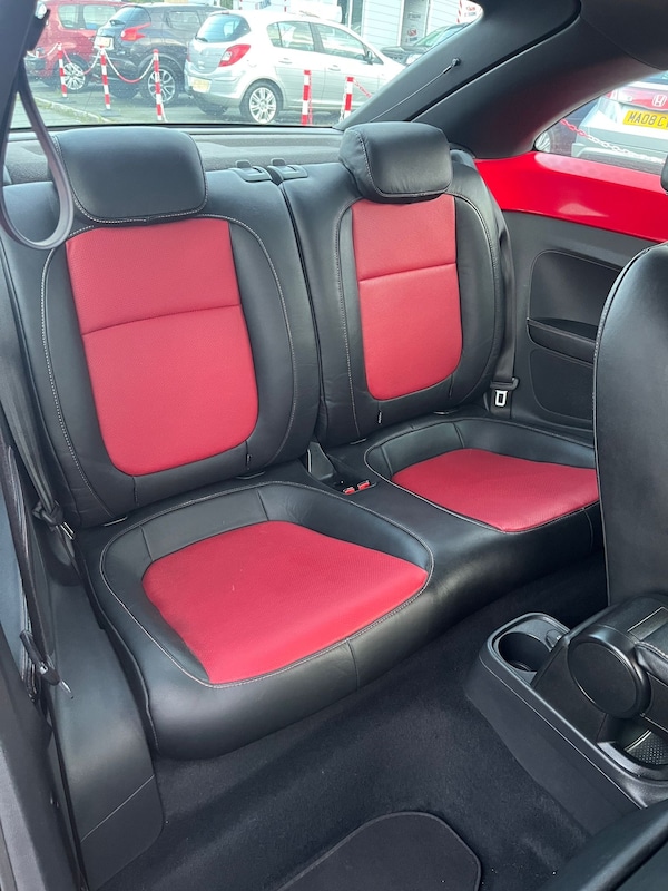Used Volkswagen Beetle 2012 for sale - 75948182: Photo 14