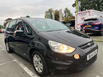 Used Ford S-Max 2014 for sale - 76238512: Photo 2