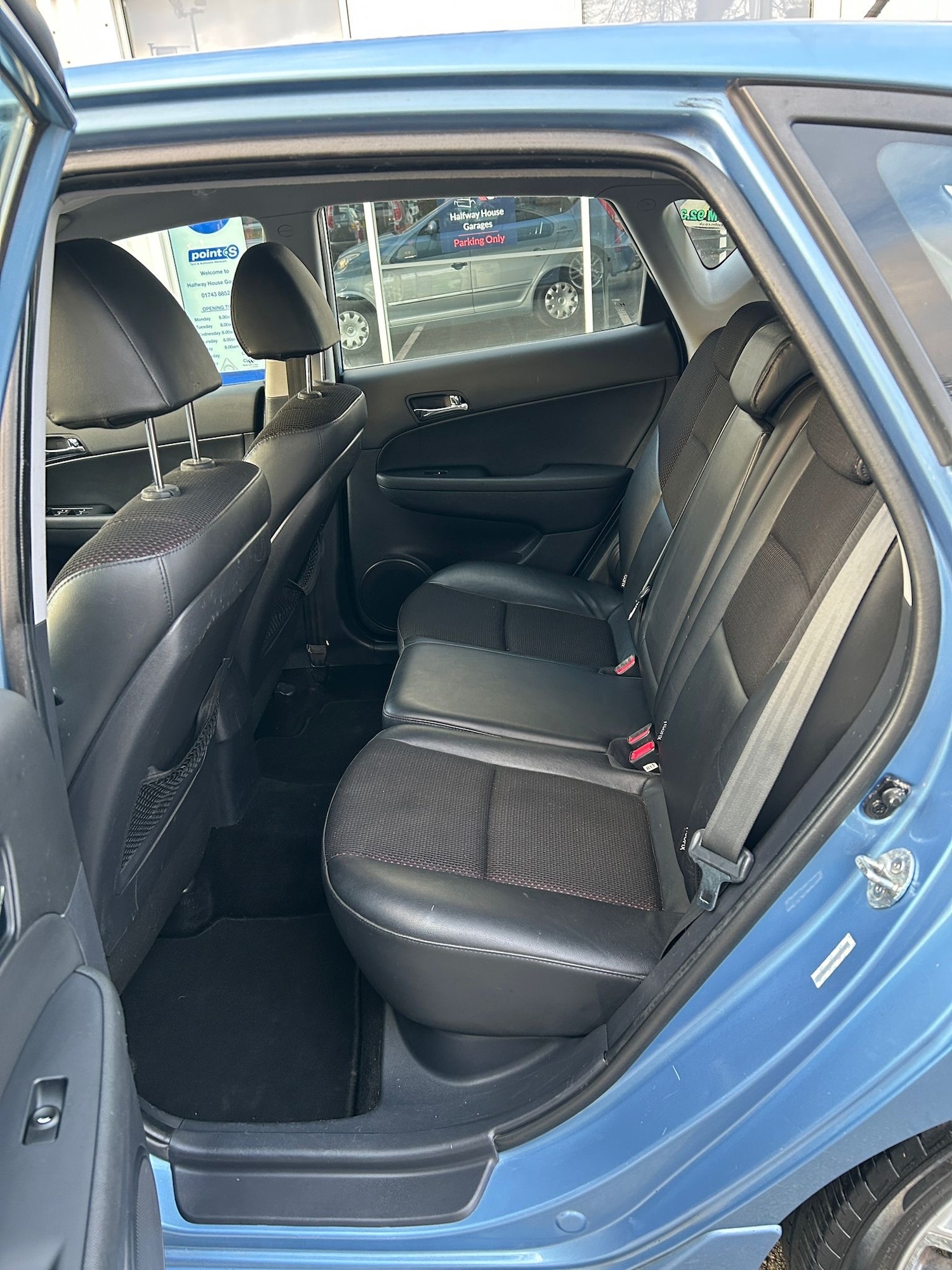 Used Hyundai i30 2011 for sale - 78133696: Photo 10