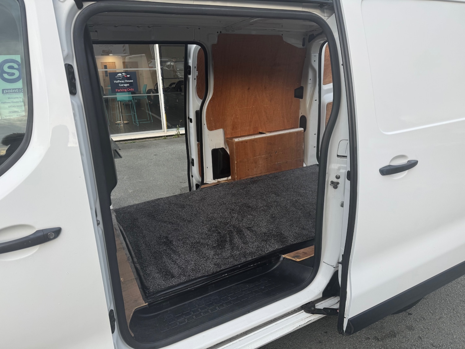 Used Peugeot Expert 2017 for sale - 76497690: Photo 15