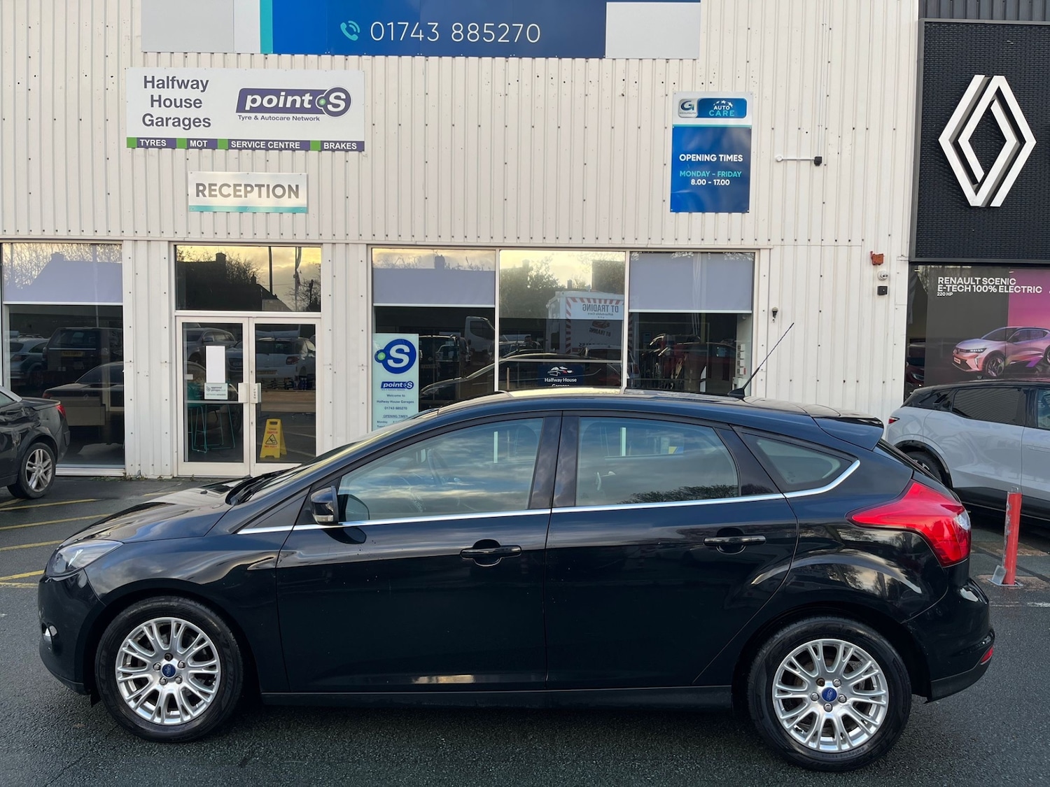 Used Ford Focus 2011 for sale - 76855475: Photo 5