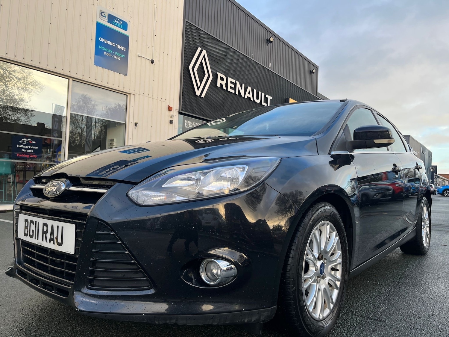 Used Ford Focus 2011 for sale - 76855475: Photo 9