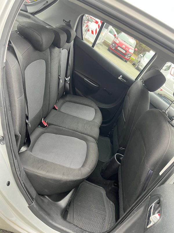 Used Hyundai i20 2013 for sale - 76313381: Photo 12