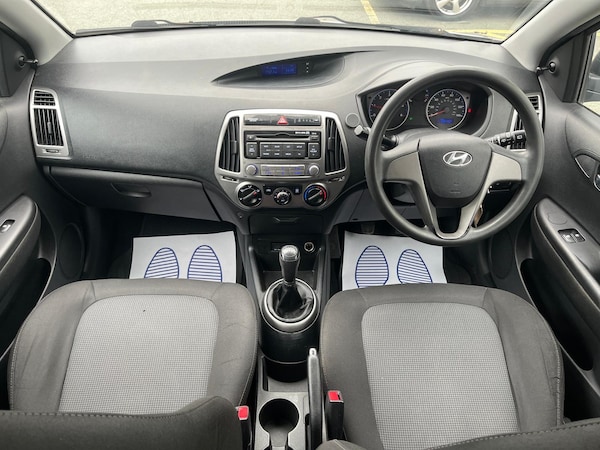 Used Hyundai i20 2013 for sale - 76313381: Photo 15
