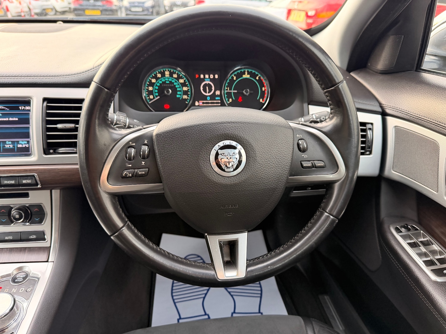 Used Jaguar XF 2012 for sale - 78084680: Photo 15