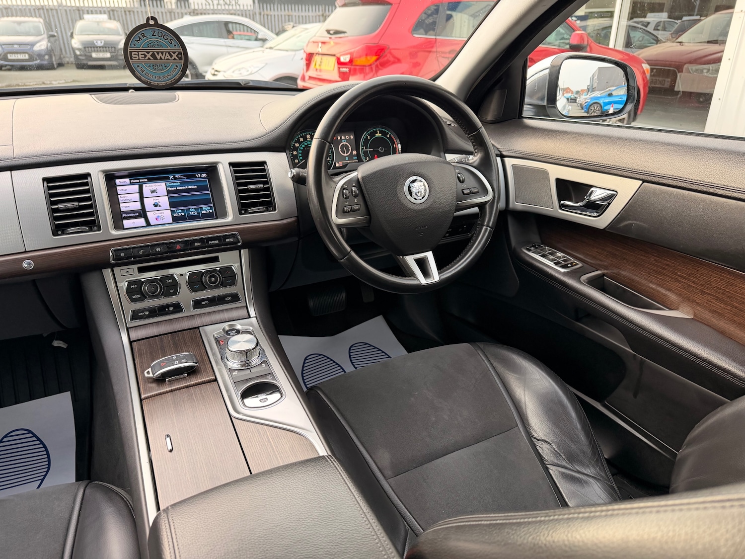 Used Jaguar XF 2012 for sale - 78084680: Photo 17