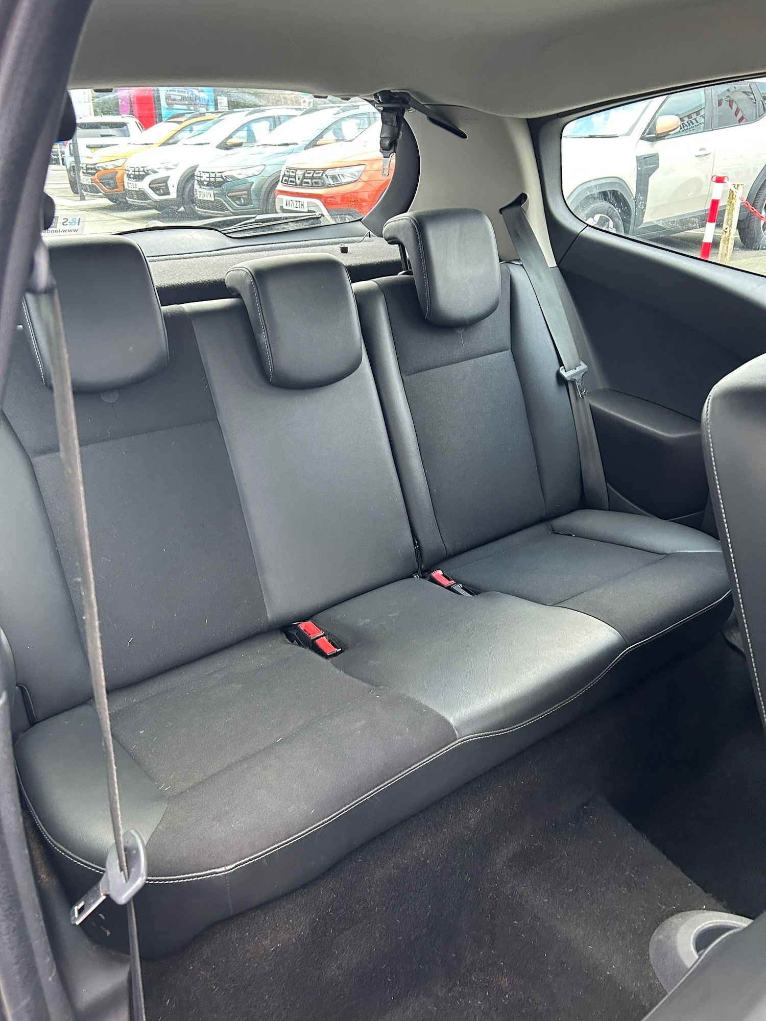 Used Renault Clio 2011 for sale - 77083339: Photo 12