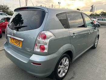 Used Toyota Verso undefined for sale - 79518940: Photo