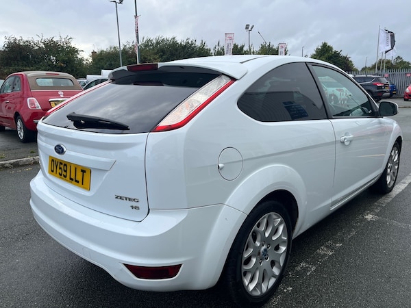 Used Ford Focus 2009 for sale - 76098811: Photo 3