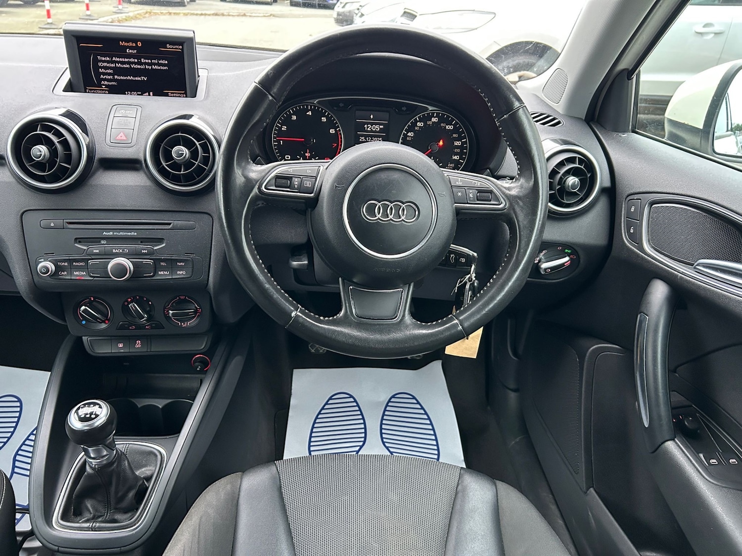 Used Audi A1 2011 for sale - 77083325: Photo 14