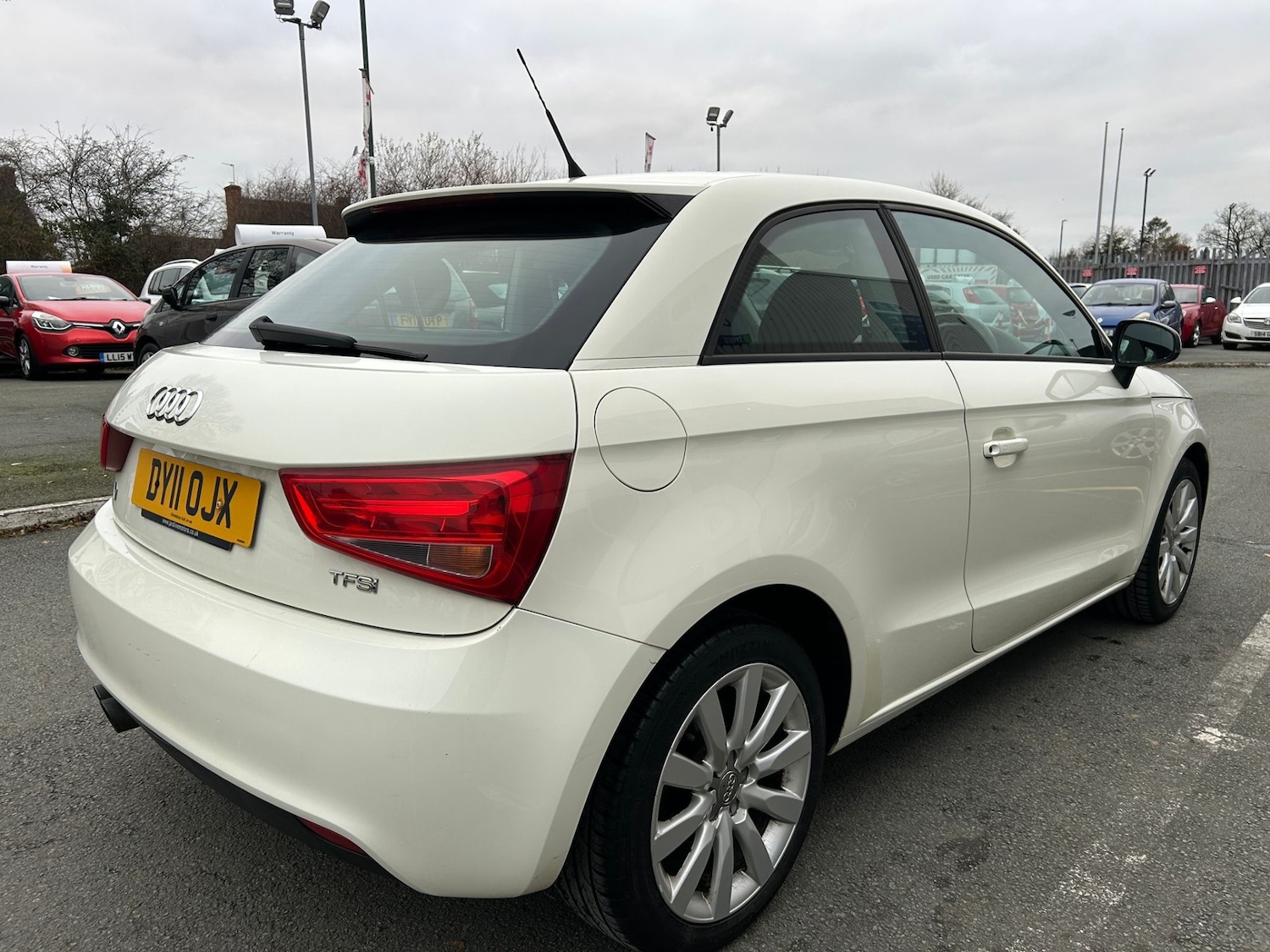 Used Audi A1 2011 for sale - 77083325: Photo 3