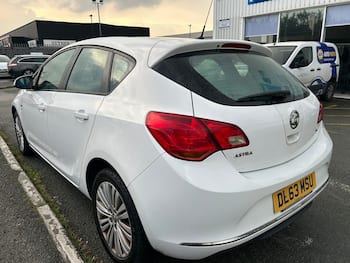 Used Vauxhall Astra 2013 for sale - 79679823: Photo