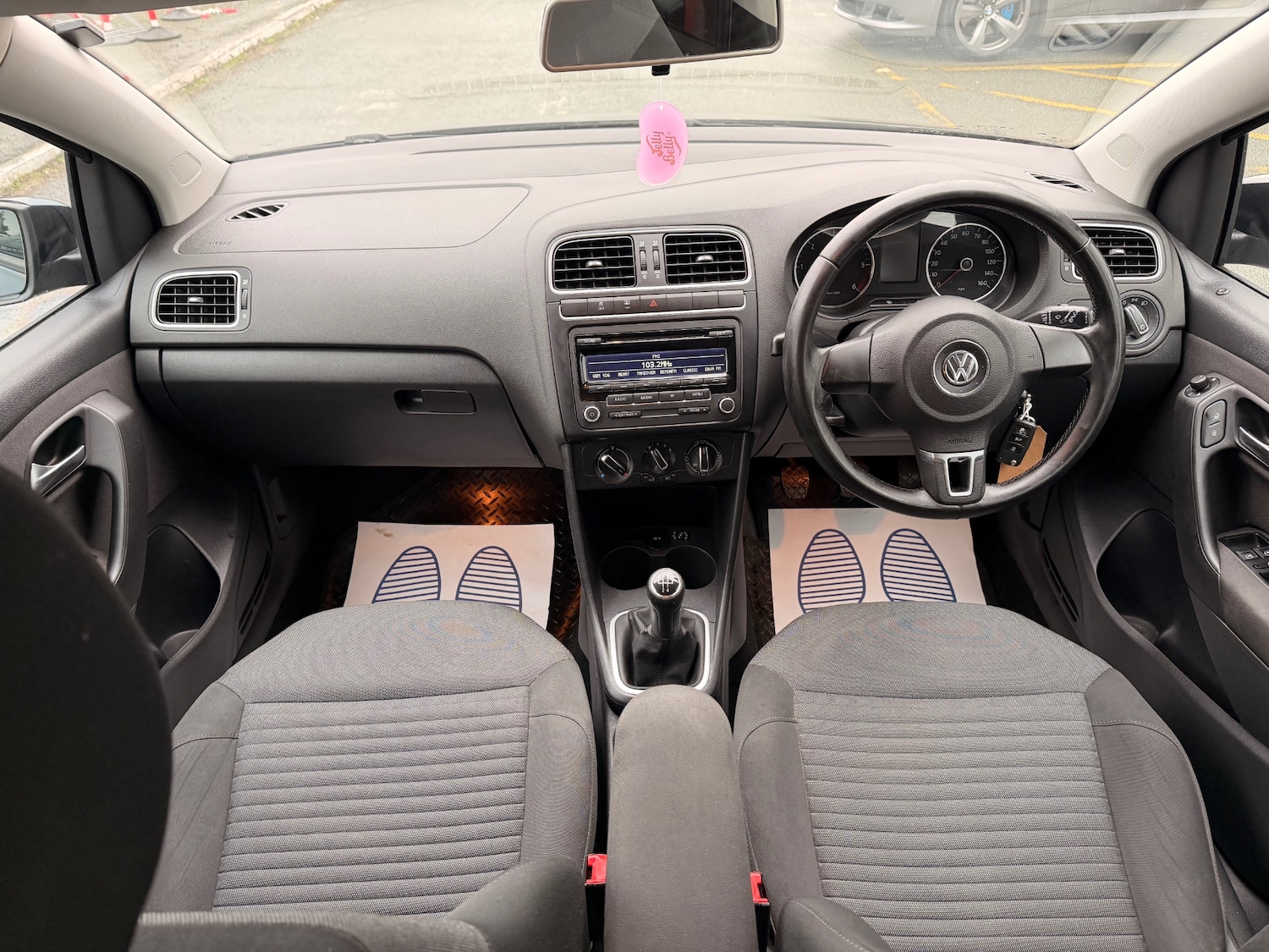 Used Volkswagen Polo 2011 for sale - 77704348: Photo 16