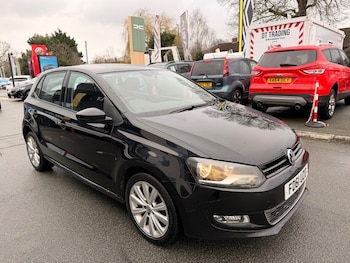 Used Volkswagen Polo 2011 for sale - 77704348: Photo