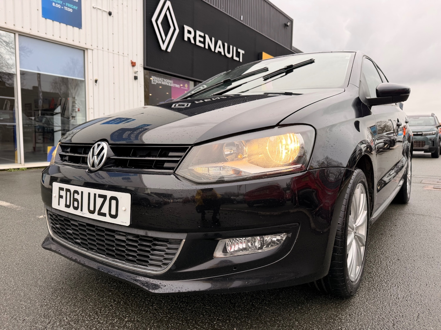 Used Volkswagen Polo 2011 for sale - 77704348: Photo 8