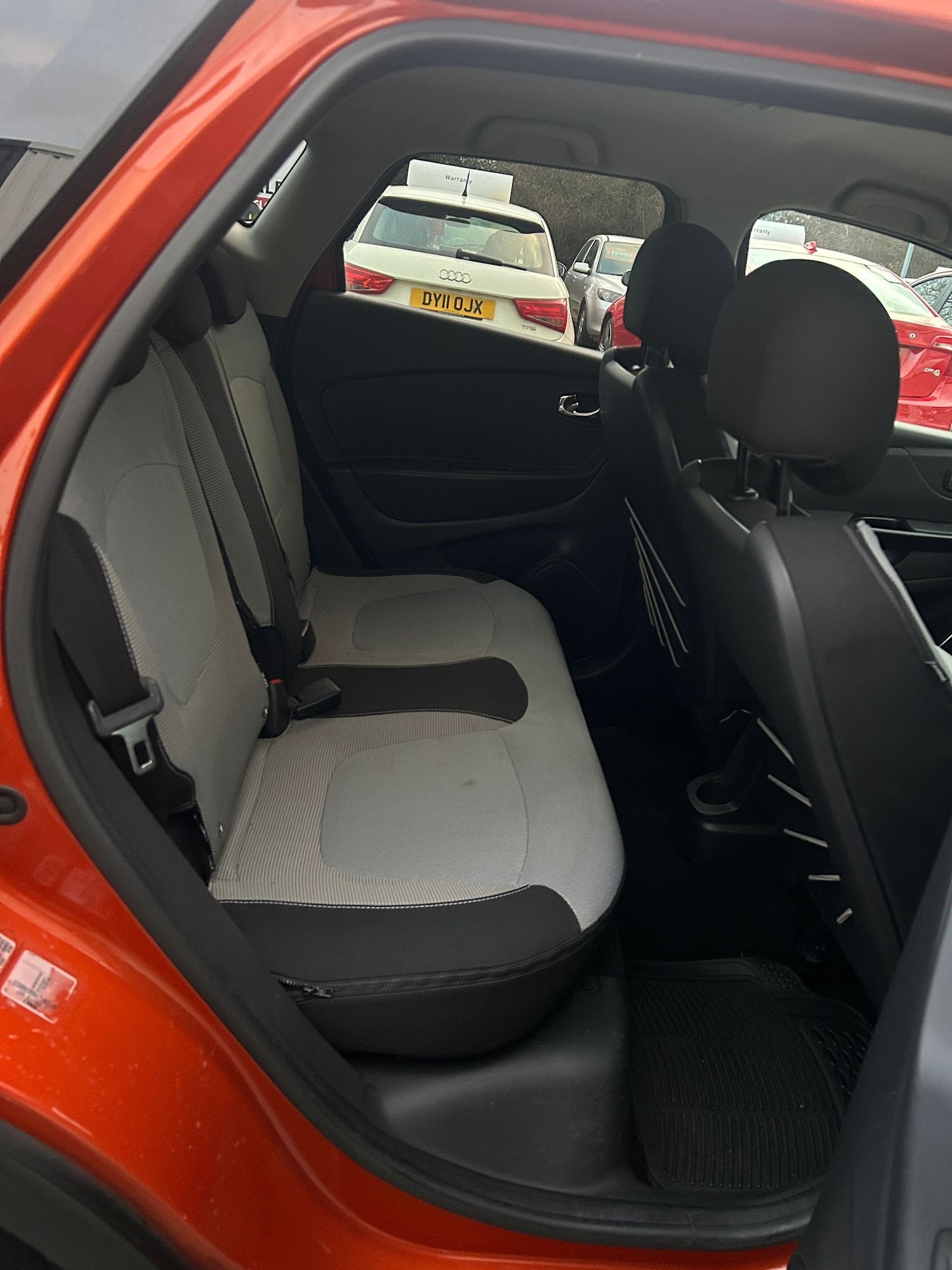 Used Renault Captur 2014 for sale - 77704338: Photo 13