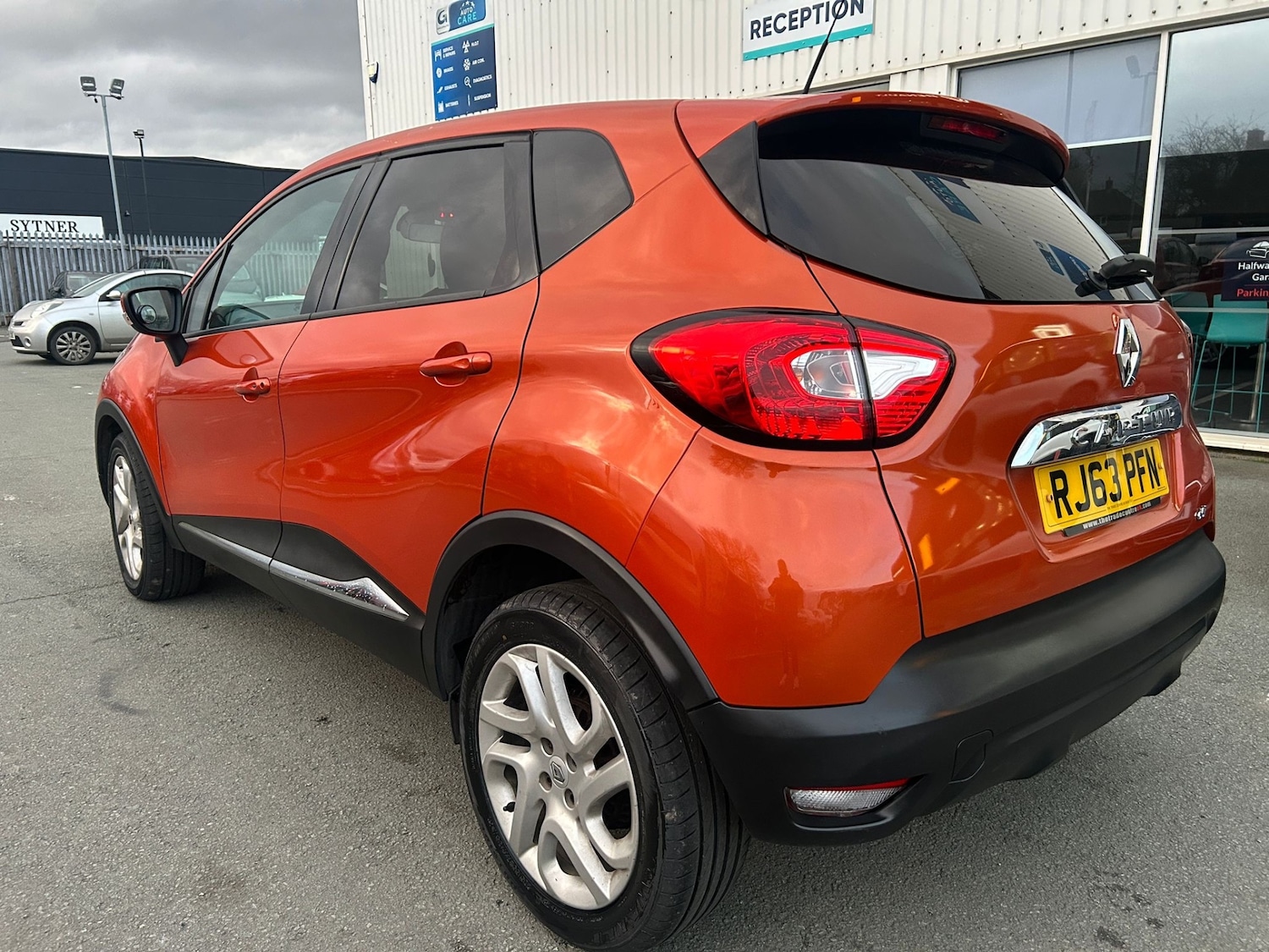 Used Renault Captur 2014 for sale - 77704338: Photo 4
