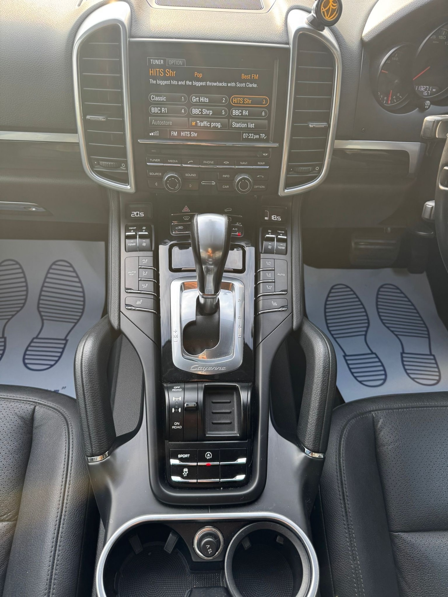 Vehicle 22