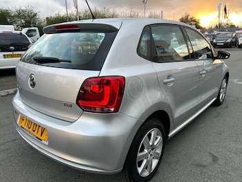 Used Volkswagen Polo 2010 for sale - 78317573: Photo