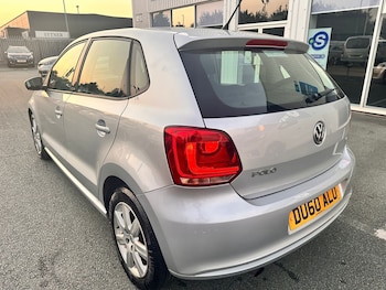 Used Volkswagen Polo 2010 for sale - 75604473: Photo
