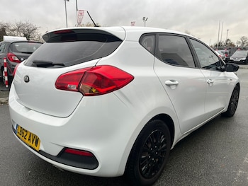 Used Kia Ceed 2012 for sale - 76855481: Photo