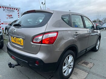 Used Nissan Qashqai 2011 for sale - 77289302: Photo