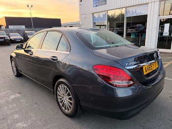 Used Mercedes-Benz C Class 2016 for sale - 78703825: Photo